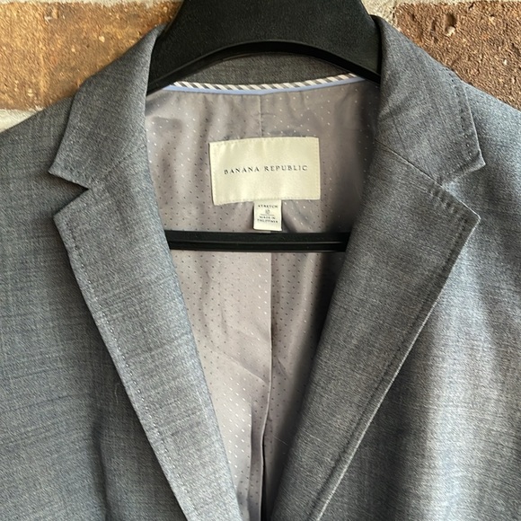 Banana Republic Women's Siena Slim Italian Wool Blazer - Picture 5 of 16